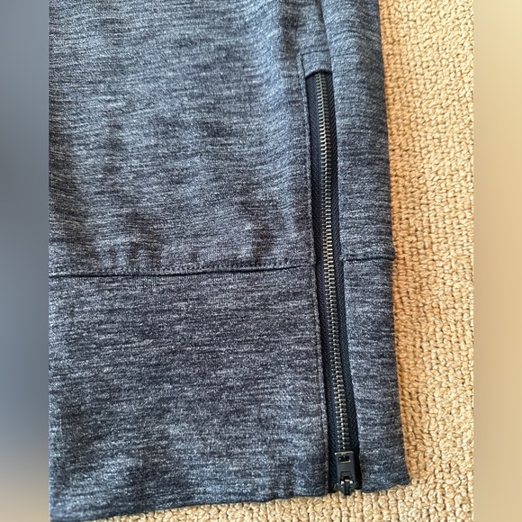 Athleta Metro Street Jogger size Large - Picture 9 of 12